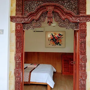 umah-dauh.ubudhotelsnow.com/