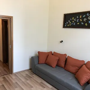 frank-fang-apartments.inbudapesthotels.com/